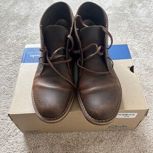 Clarks Men's Brown Chukka Boots Size 8.5